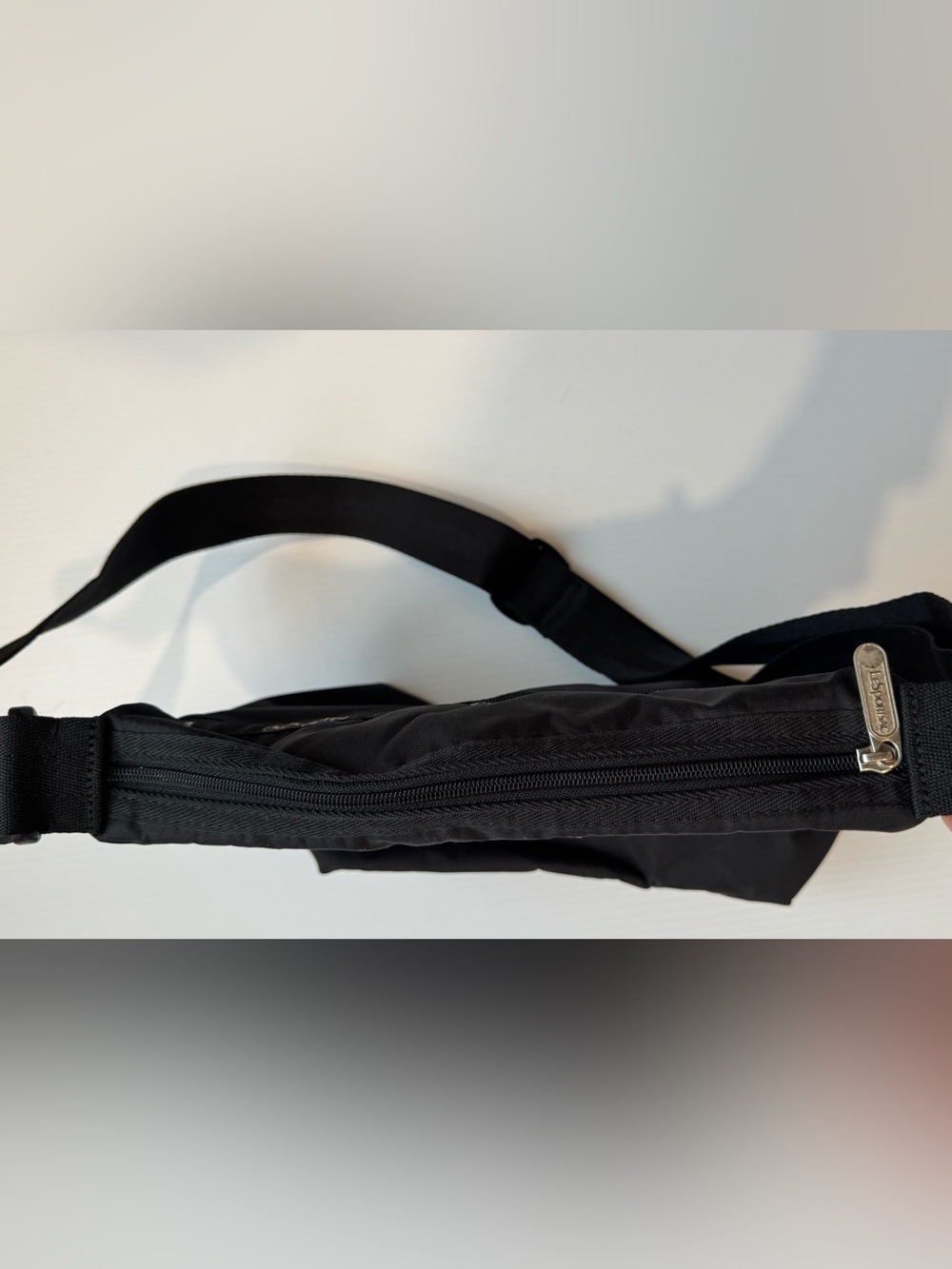 LeSportsac Rip Stop  Black Crossbody Shoulder Bag - Picture 5 of 14